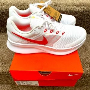 Men’s Run Swift 3 sneakers Sz 10